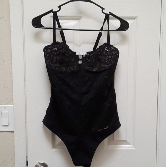 Fleur du mal Charlotte Lace Balconette Bodysuit - Picture 5 of 9